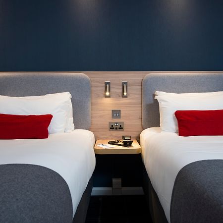 Holiday Inn Express London - Dartford By Ihg Zewnętrze zdjęcie