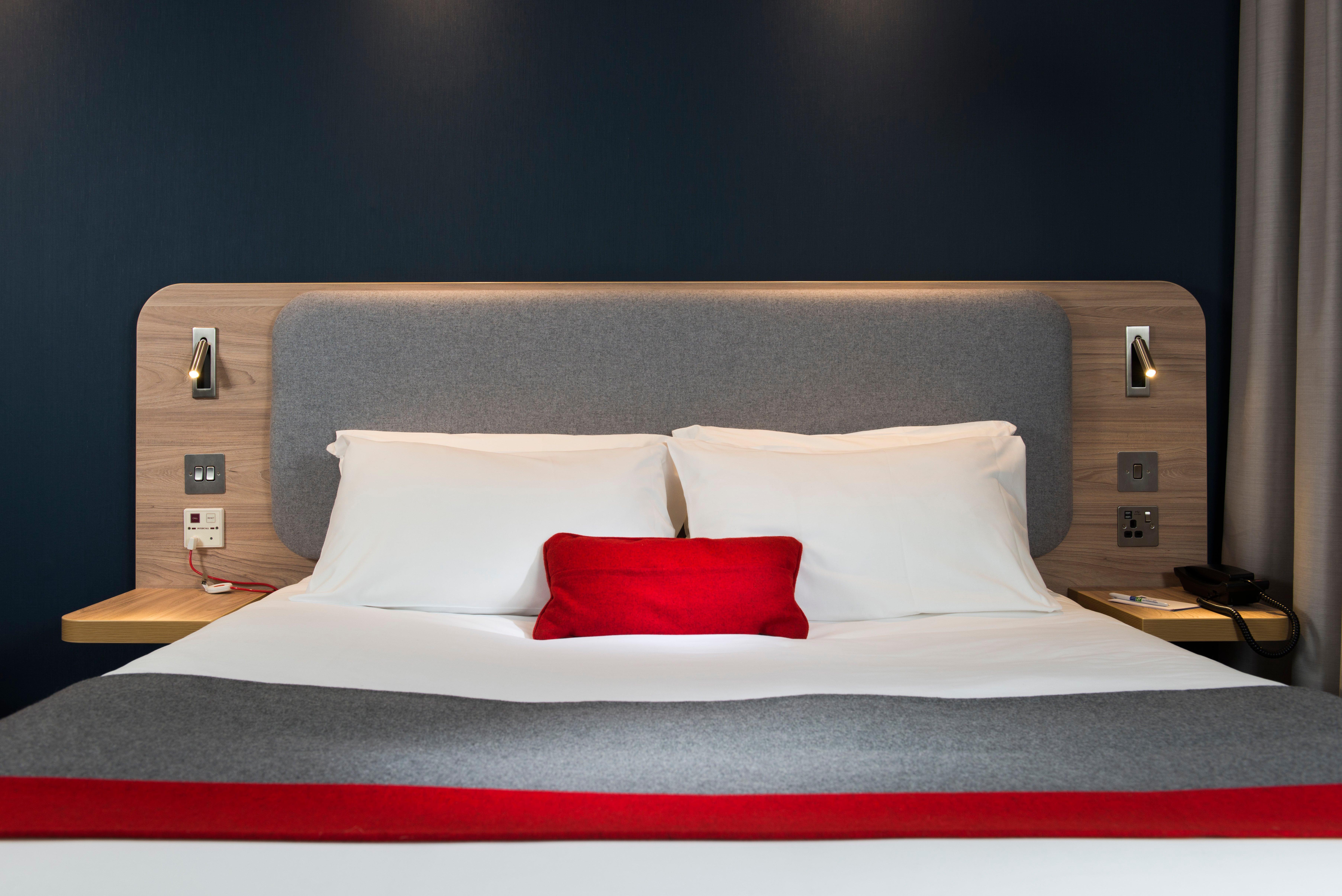 Holiday Inn Express London - Dartford By Ihg Zewnętrze zdjęcie