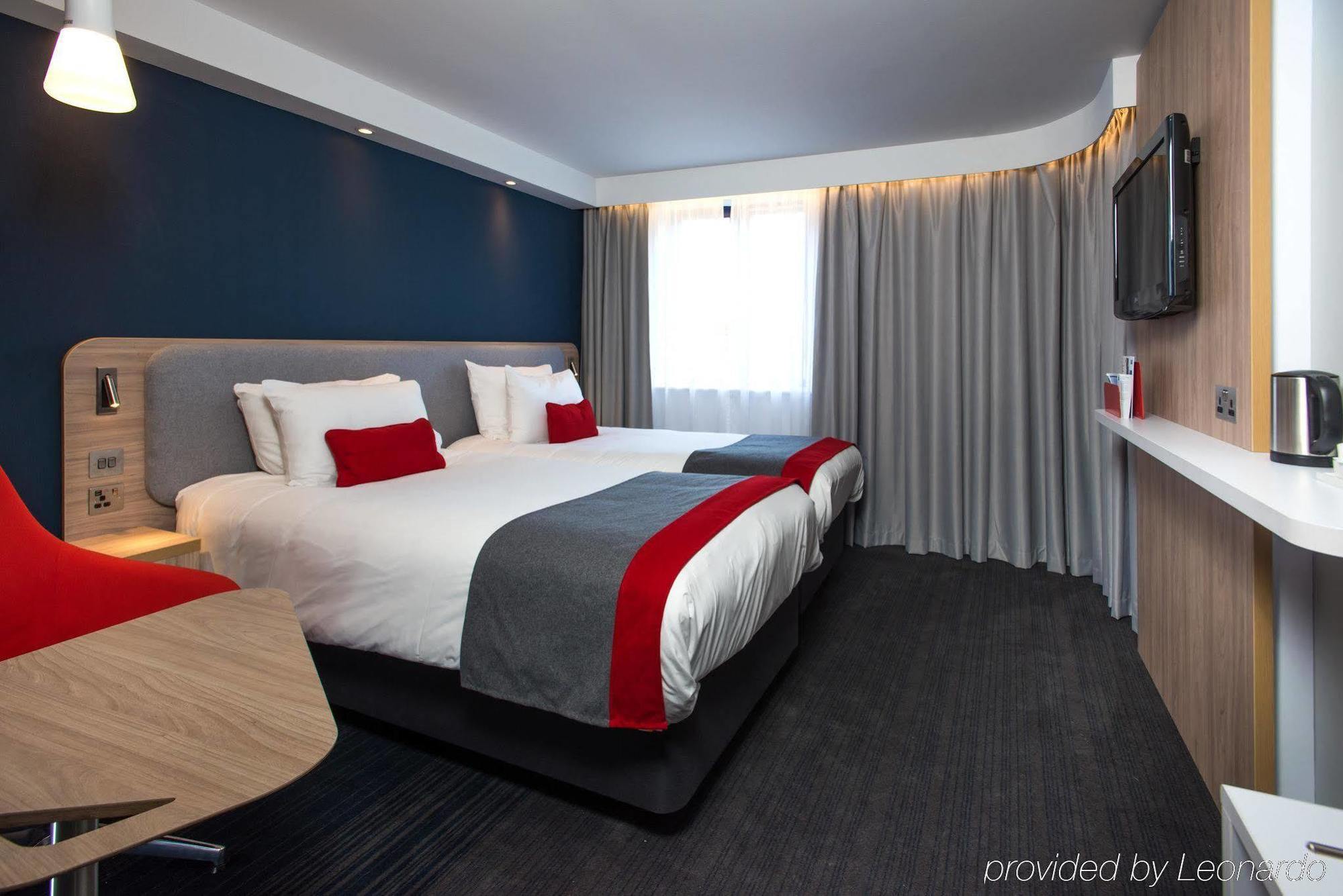 Holiday Inn Express London - Dartford By Ihg Zewnętrze zdjęcie