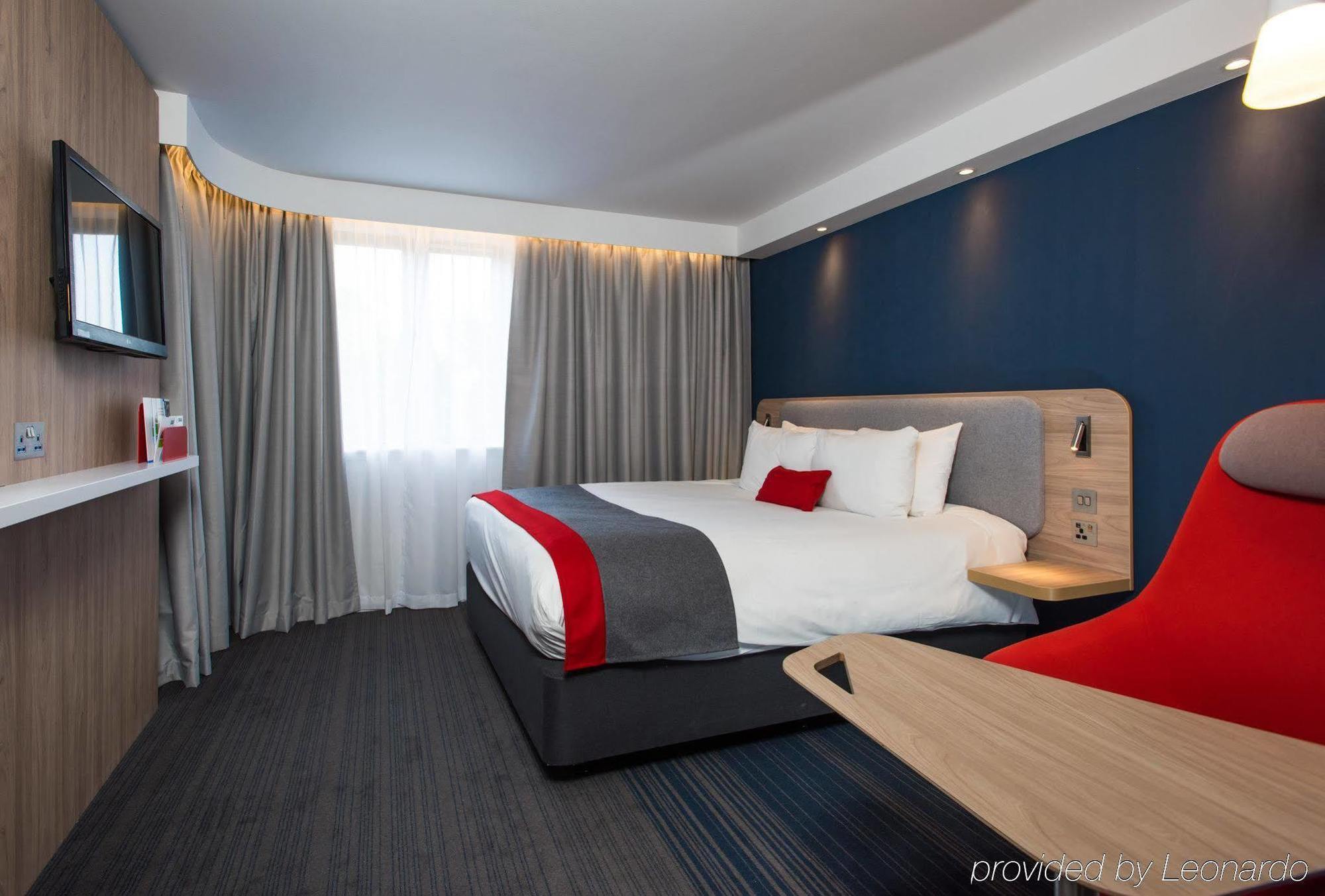Holiday Inn Express London - Dartford By Ihg Zewnętrze zdjęcie