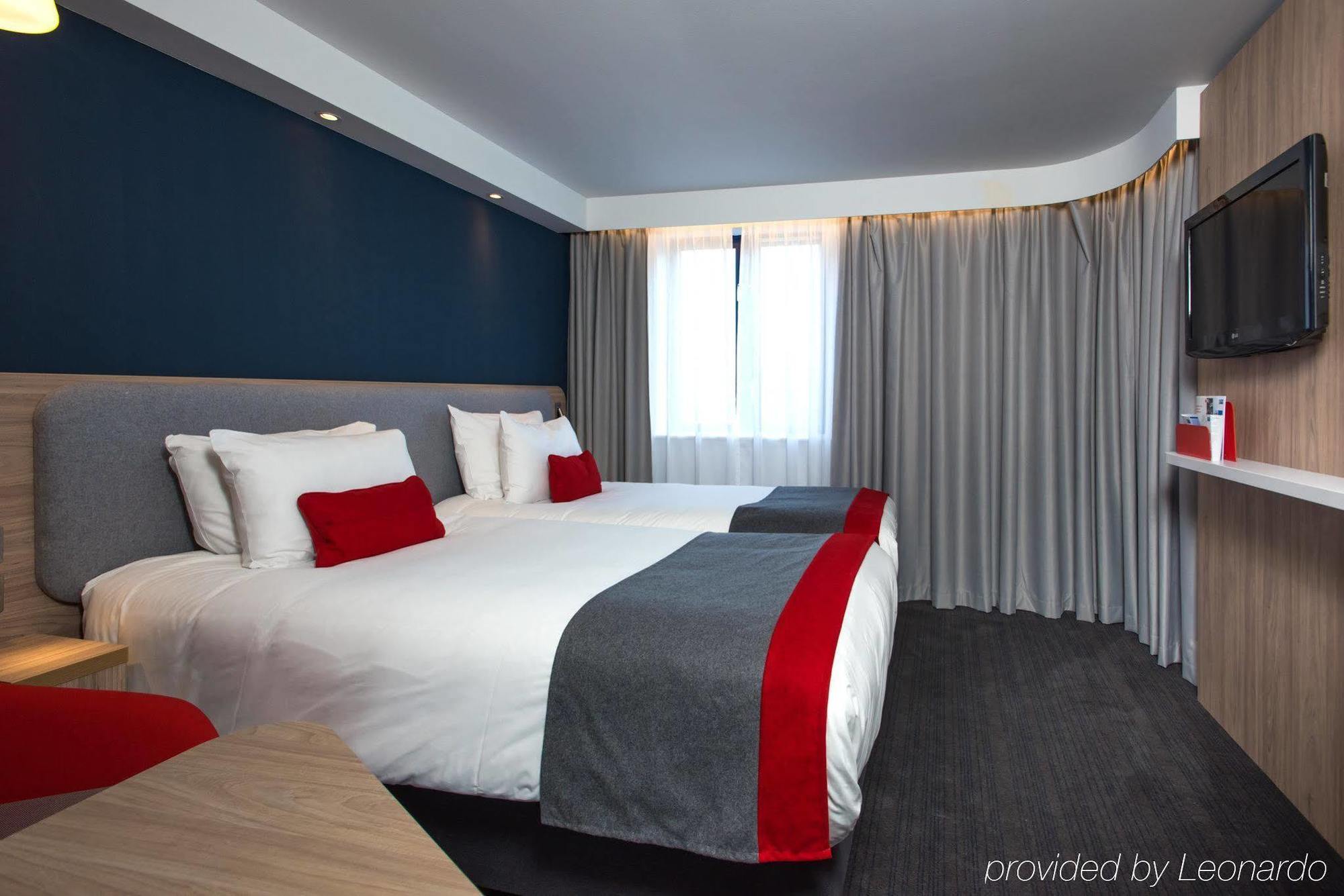 Holiday Inn Express London - Dartford By Ihg Zewnętrze zdjęcie